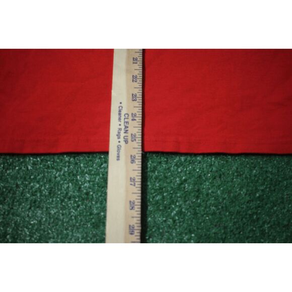 Philadelphia 76ers "Show Ya Luv" Red Graphic Tee - Men’s XL - Picture 6 of 6